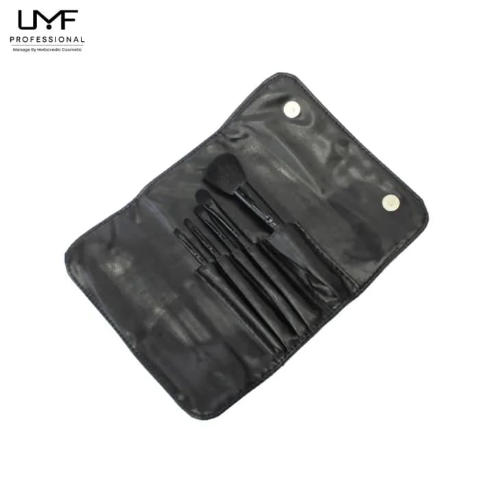 UMF Makeup Brush Set with Free Lipliner