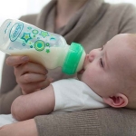 drbrown-wide-neck-feeding-bottle2.jpg